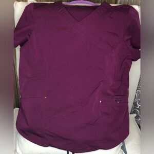 Scrubs Star Women’s Clothing top and pants Size XL Color Burgundy Pre Owned